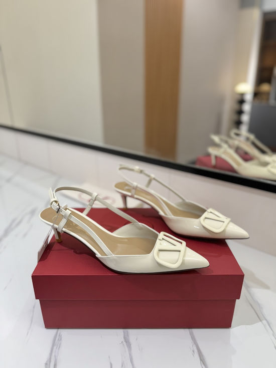 Valentino Elegant V-Logo Pointed Toe Sandals with Paint Finish