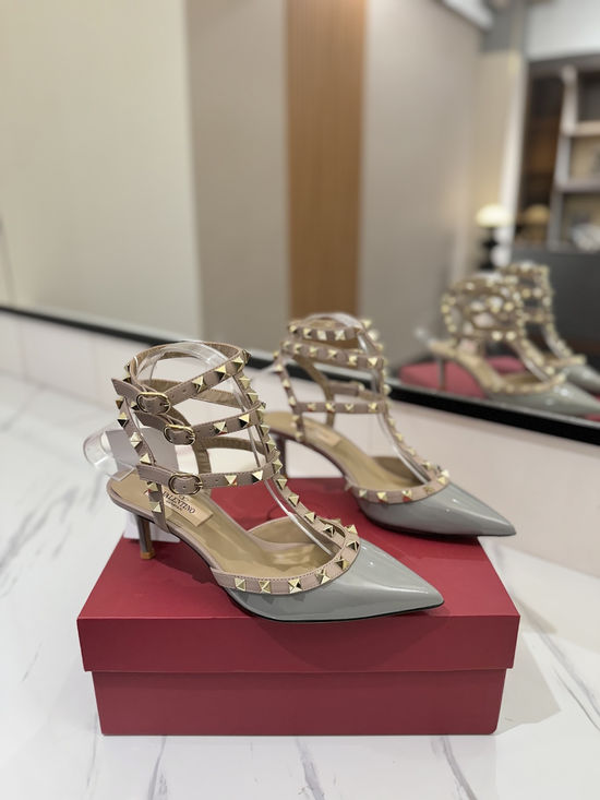 Valentino Patent Leather Ankle Strap Studded Sandals Mid Heel