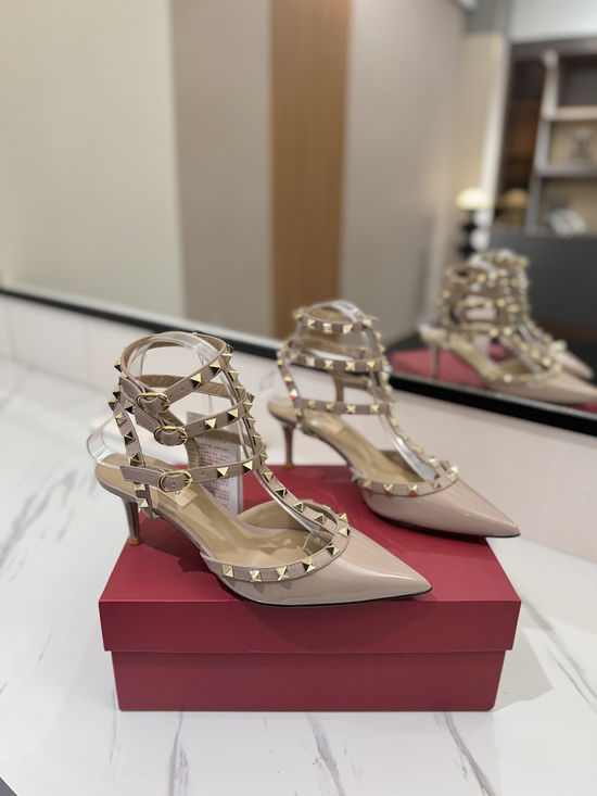 Valentino Patent Leather Ankle Strap Studded Sandals Mid Heel