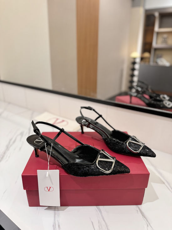 Valentino Comfortable Velvet Low Heel Sandals Soft Lining