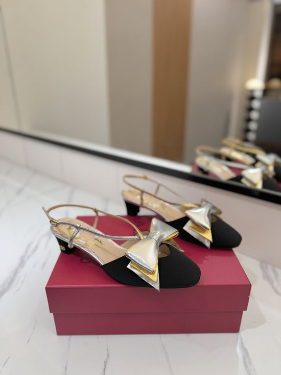 Valentino Bow Fabric Upper Comfort Flat Sandals