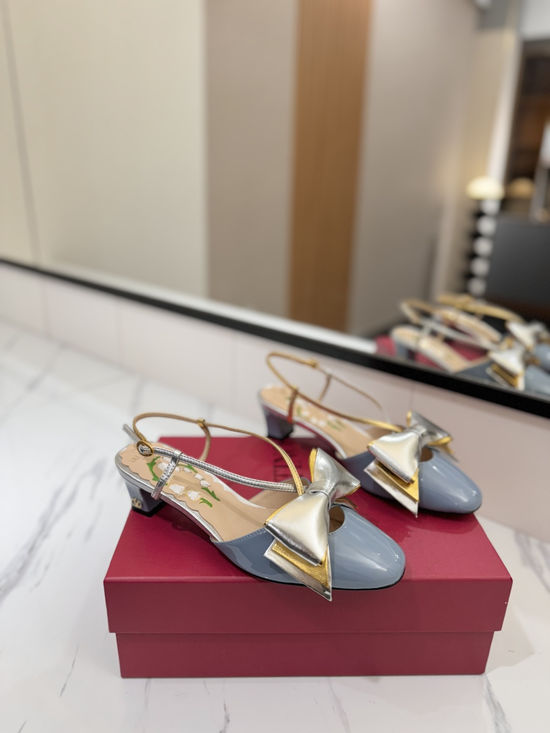 Valentino Bow Leather Open Toe Flat Sandals