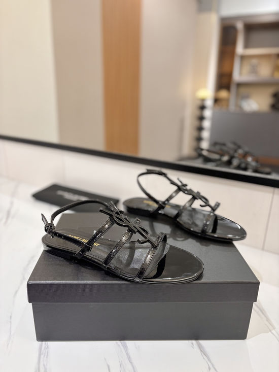 Yves Saint Laurent Metallic Logo Flat Sandals With Leather Insole