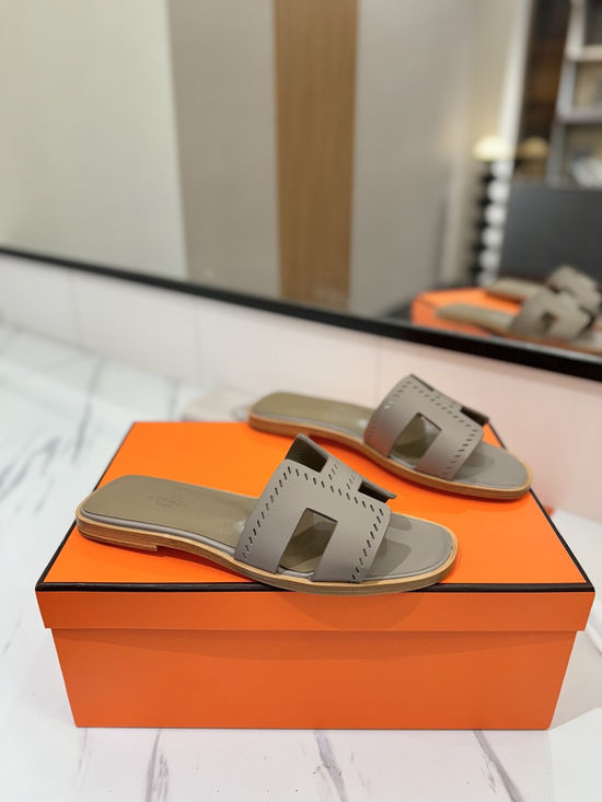 Hermes Printed Smooth Cowhide Leather Welted Sole Classic Shoes