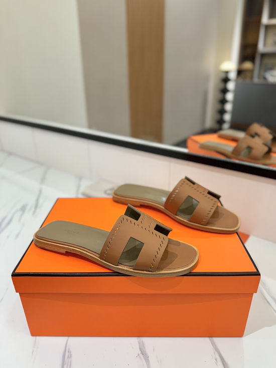 Hermes Printed Smooth Cowhide Leather Welted Sole Classic Shoes