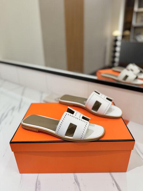 Hermes Printed Smooth Cowhide Leather Welted Sole Classic Shoes