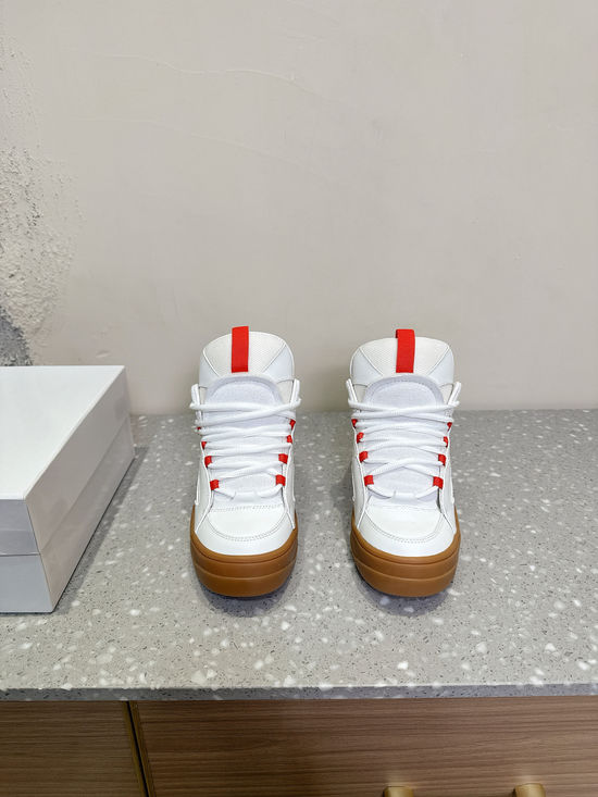 Fendi Color Block Elevated Casual Sneakers With Comfortable Lining