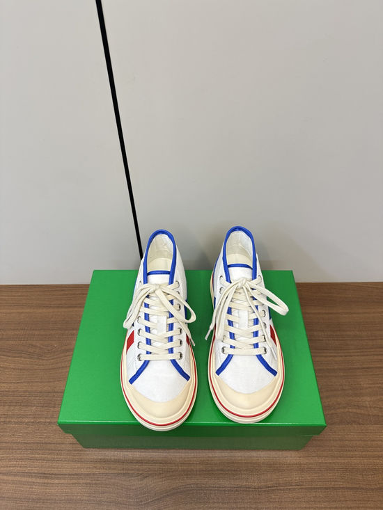 Bottega Veneta Vintage Basketball Inspired Canvas Fashion Sneakers