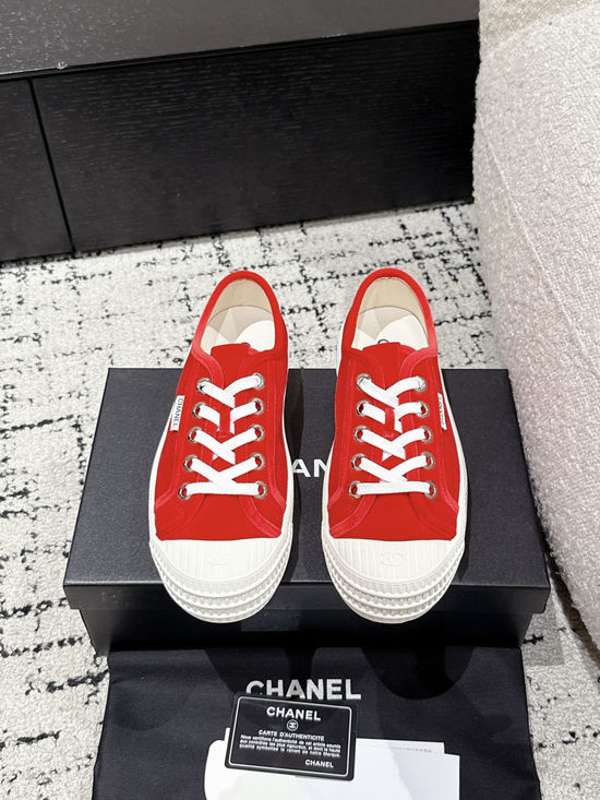 Chanel Retro Casual Color Block Comfort Sneakers