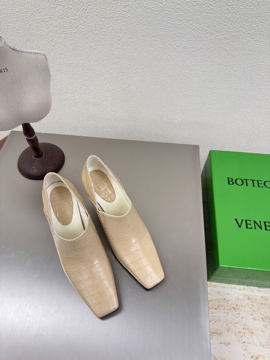 Bottega Veneta Apricot Stone Pattern 7.5cm High Heels Lambskin Comfort Leather Sole