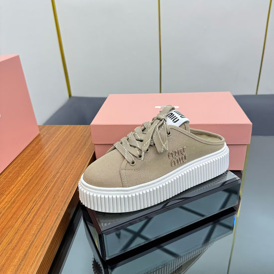 Miu Miu Comfortable Non-Slip Platform Casual Sneakers