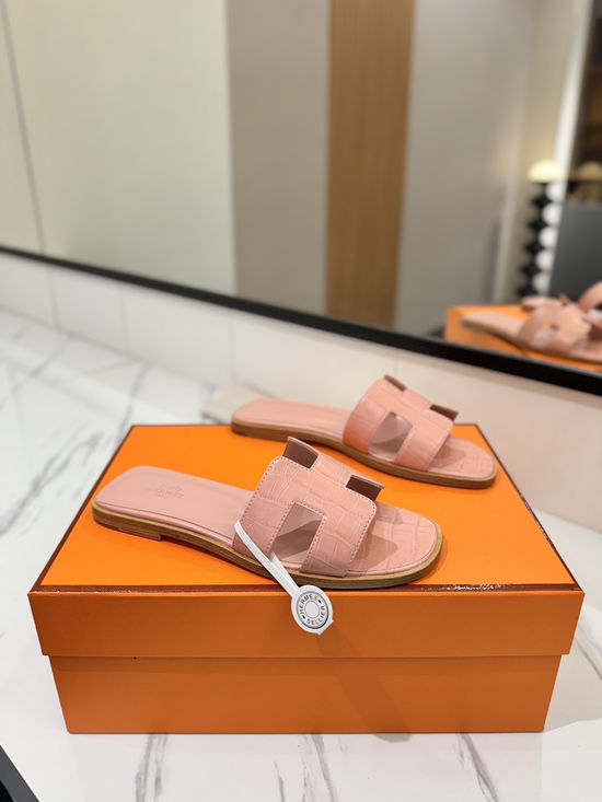 Hermes Pebbled Cowhide Leather Welted Sole Comfortable Classic Shoes