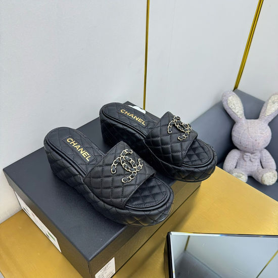 Chanel Woven Flat Slide Sandals with Logo Emblem Classic Style