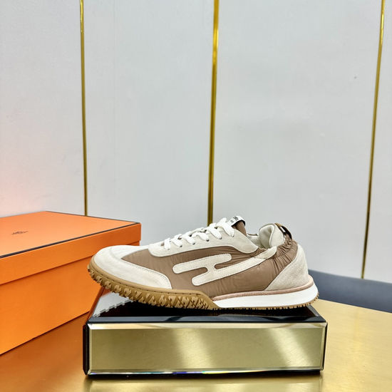 Hermes Retro Style Leather Skate Shoes with Comfortable Lining