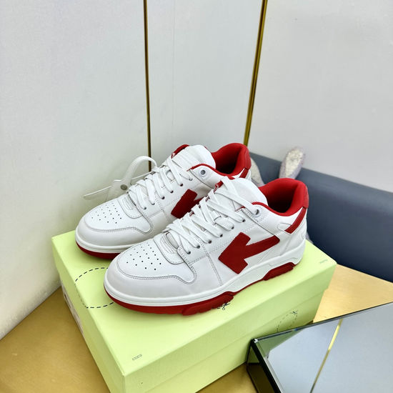Fendi Color Block Casual Sneakers with Logo Design