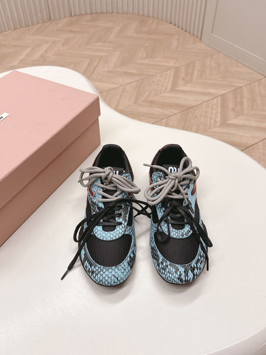 Miu Miu Snakeskin Print Casual Sneakers Lightweight Soft Comfortable Versatile Shoes