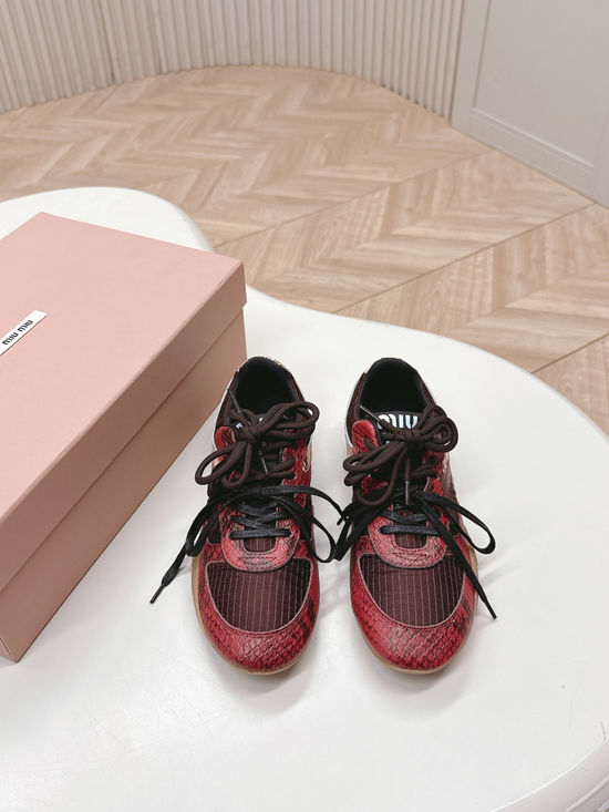 Miu Miu Snakeskin Print Casual Sneakers Lightweight Soft Comfortable Versatile Shoes