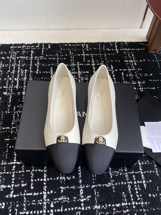 Chanel Vintage Mary Jane Leather Ballet Flats Comfortable Upper