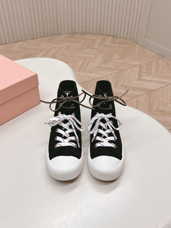Miu Miu Dual Laces Canvas Casual Sneakers Soft Non Slip Sole