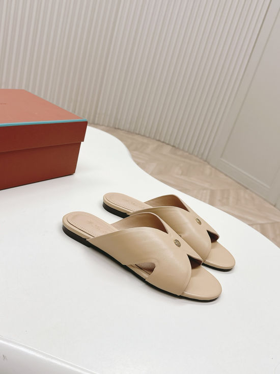 Loro Piana Comfortable Minimalist Flip Flops Soft Sole Non Slip Casual Shoes