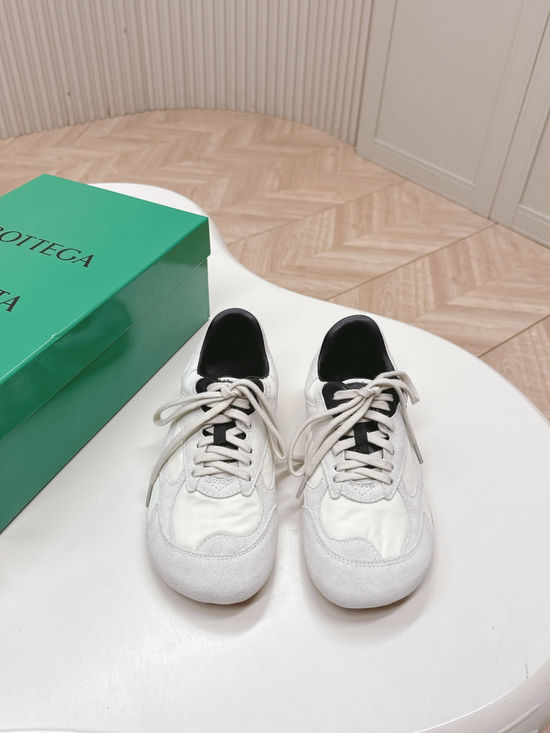 Bottega Veneta Vintage Woven Casual Comfortable Low-top Lace-up Sneakers