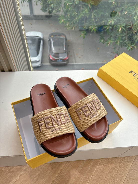 Fendi Premium Woven Casual Slippers with Soft Lining