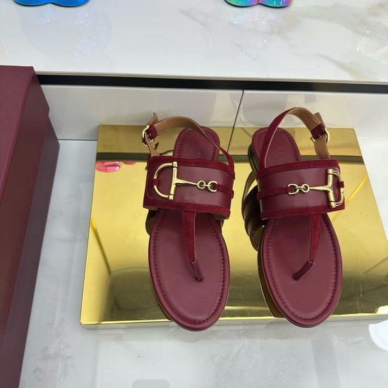Gucci Gold Buckle Leather Toe Post Sandals Premium Quality