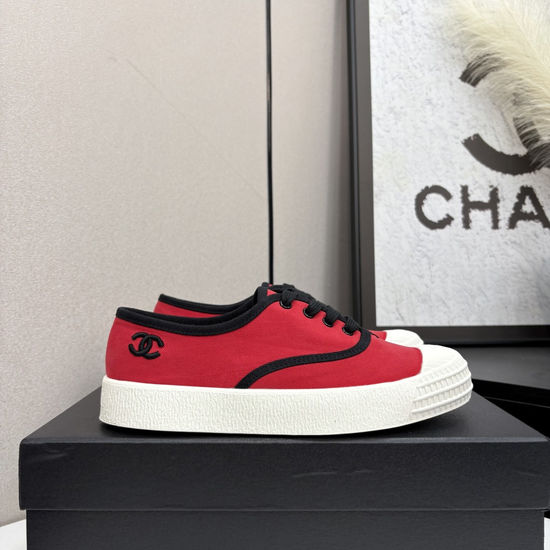 Chanel Two Tone Casual Sneakers Comfortable Versatile Daily Footwear
