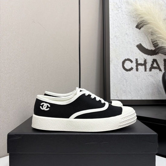 Chanel Two Tone Casual Sneakers Comfortable Versatile Daily Footwear