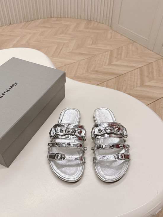 Balenciaga Punk Style Rivet Flat Sandals Premium Leather Comfortable Summer Footwear