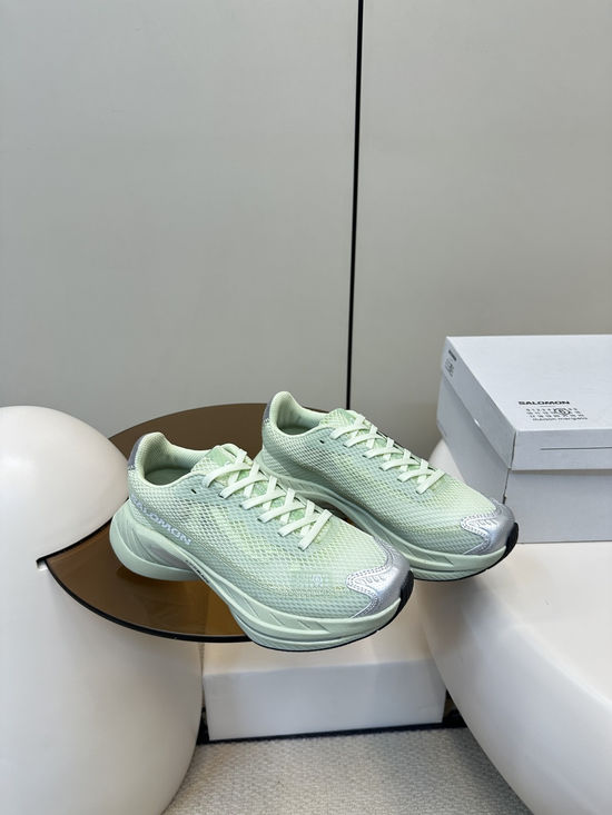 Maison Margiela Breathable Mesh Casual Sneakers with Non-slip Sole