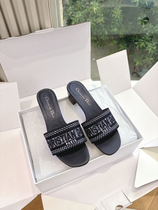 Christian Dior Embroidered Slip On Sandals Soft Lining Non-slip Sole Shoes