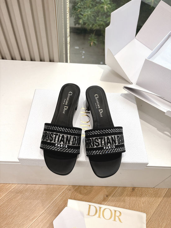 Christian Dior Embroidered Slip On Sandals Soft Lining Non-slip Sole Shoes