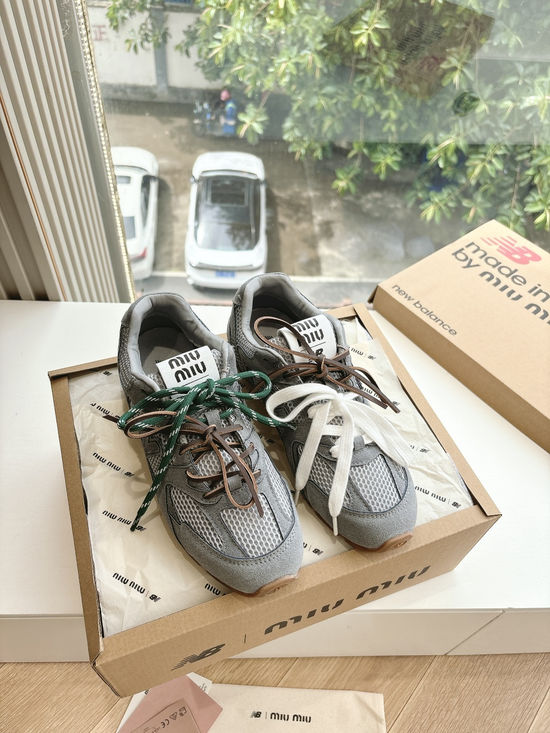 Miu Miu Mesh Panel Lace Up Comfortable Casual Sneakers