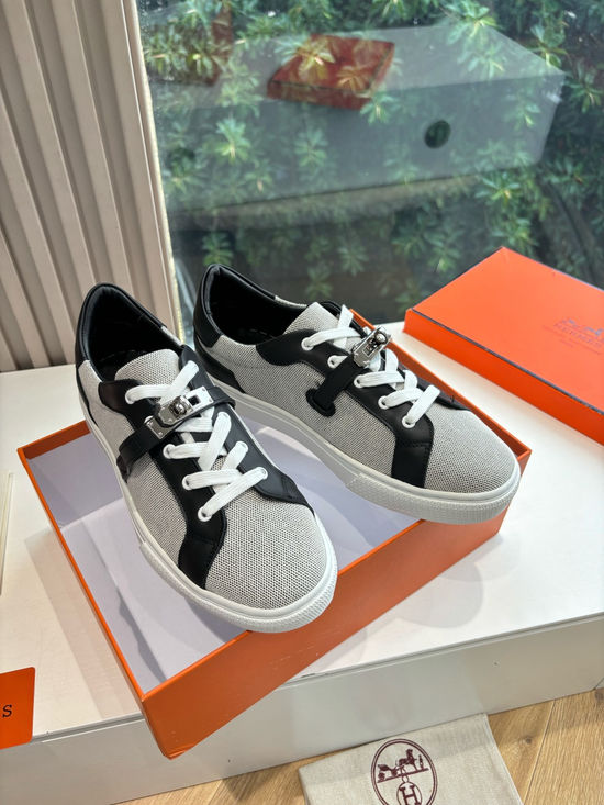 Hermes Casual Versatile Sneakers Soft Leather Lightweight Non-slip Sole
