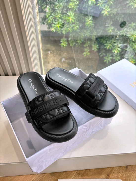 Christian Dior Elegant Loafers with Decorative Buckle All-match Casual Shoes