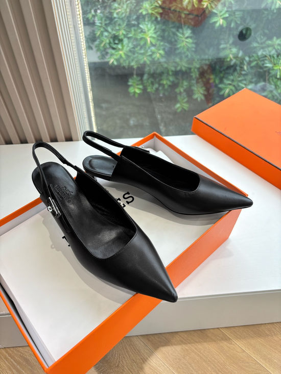 Hermes Classic Buckle Leather Loafers Comfortable All Match Shoes