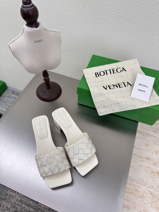 Bottega Veneta Square Toe Woven Mules Mid Heel Handcrafted Lambskin Leather