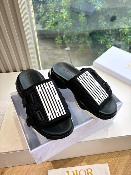 Christian Dior Sophisticated Stitched Slide Sandals for Versatile Wear