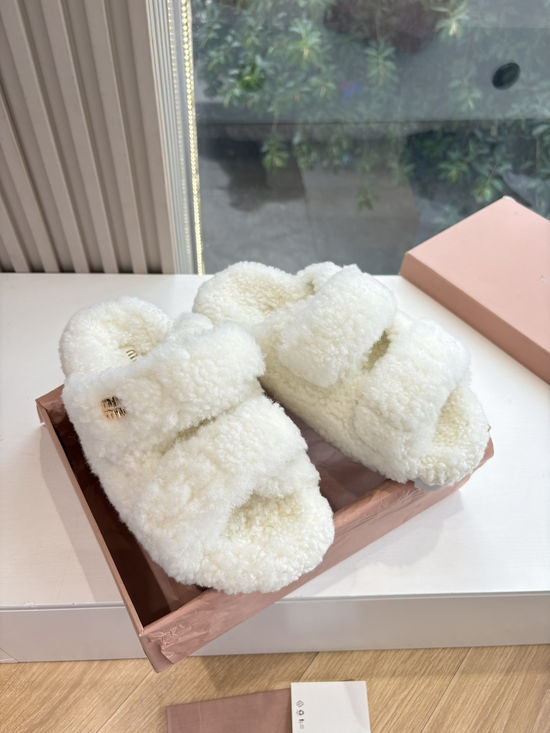 Miu Miu Wool Upper Thick Sole Comfortable Loafers