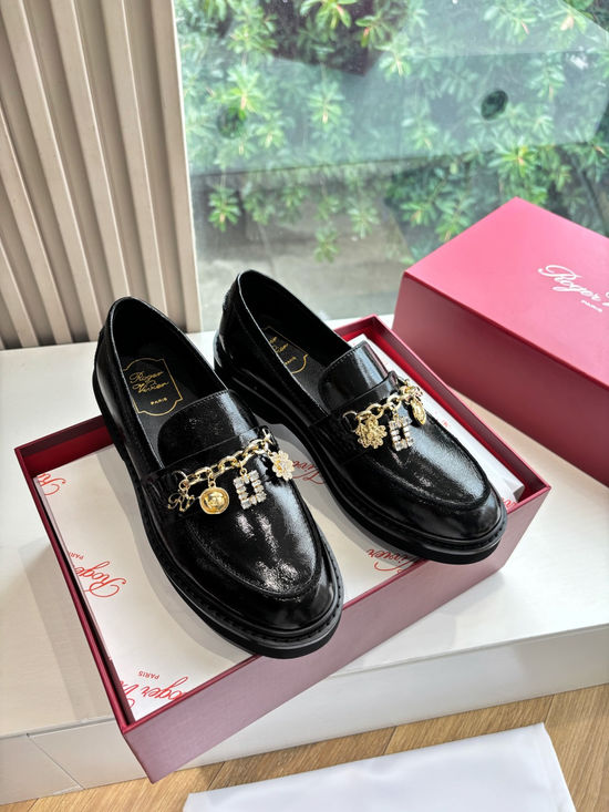 Roger Viver Rhinestone Chain Loafers Comfortable Versatile Leather Shoes