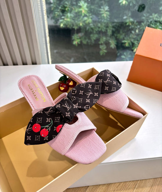 Louis Vuitton LV Cute Bow Flat Sandals with Soft Sheepskin Lining