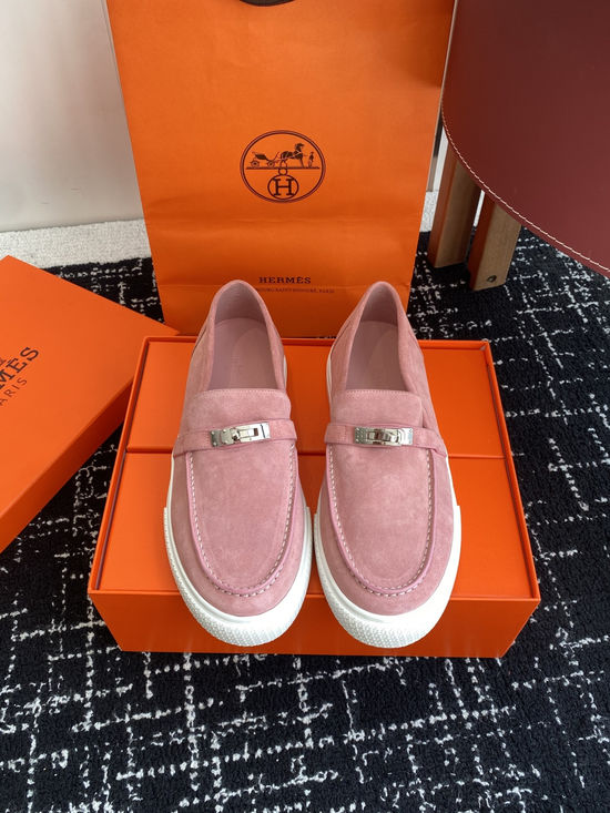 Hermes Classic Slip-on Loafers Soft Leather Upper Comfortable Sole