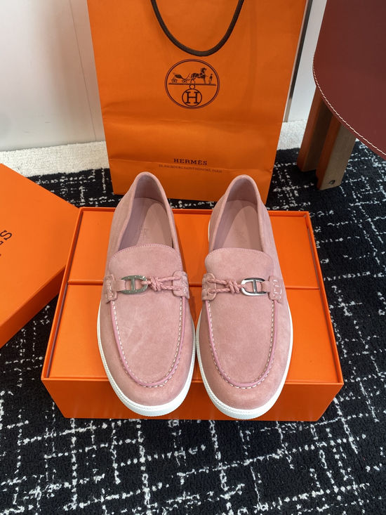 Hermes Classic Slip-on Loafers Soft Leather Upper Comfortable Sole
