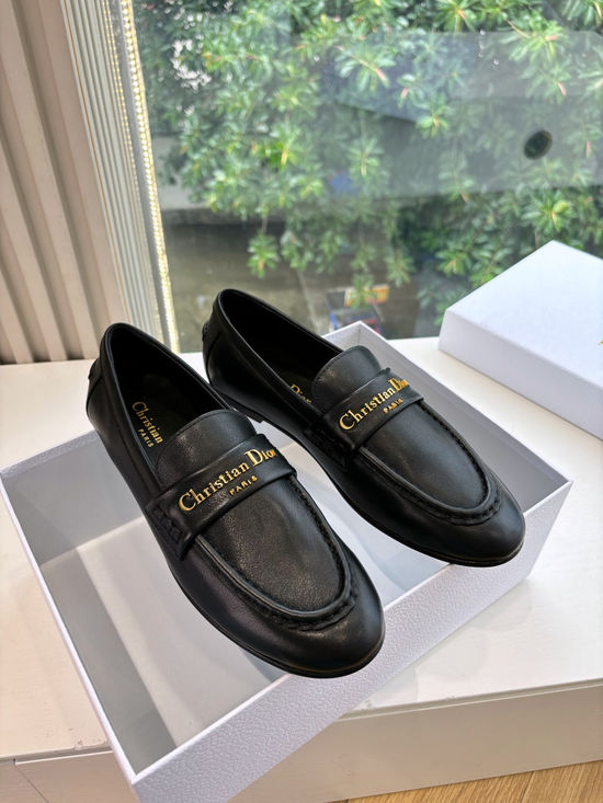 Christian Dior Classic Logo Buckle Loafers Premium Leather Upper
