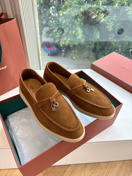 Loro Piana Smooth Leather Elegant Loafers Premium Handcrafted Durable Sole