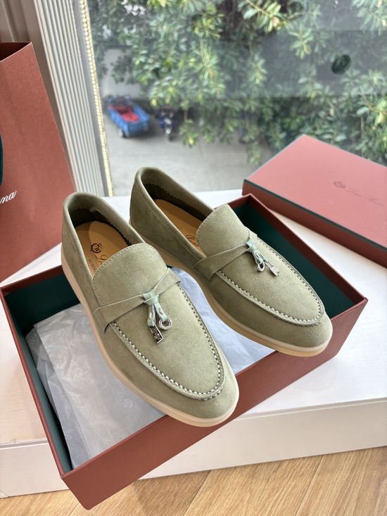 Loro Piana Smooth Leather Elegant Loafers Premium Handcrafted Durable Sole