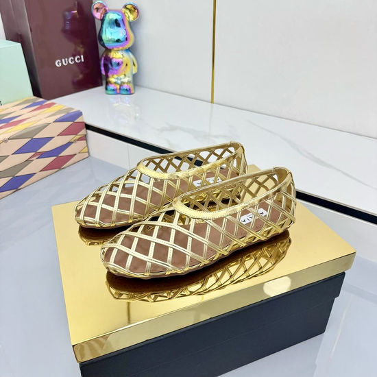 Alaia Handwoven Cutout Leather Ballet Flats for Casual Wear