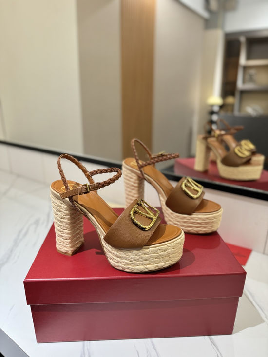 Valentino Cowhide Sandals With Metal Accent Chunky Heel