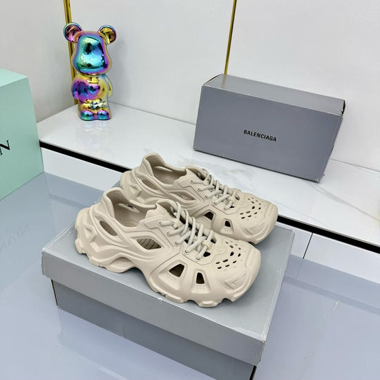 Balenciaga Trendy Slippers with Non-slip Lightweight Thick Sole
